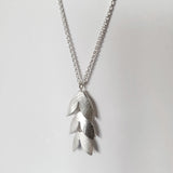 3 petal drop pendant