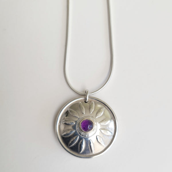 Flower pendant