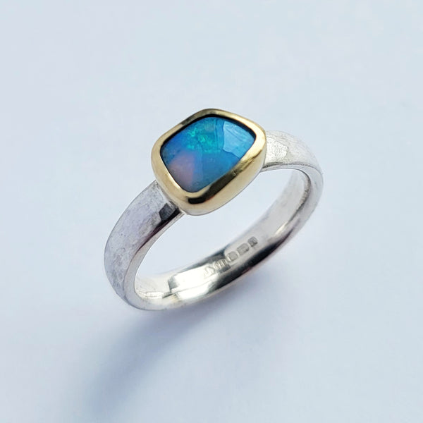 Bright opal ring