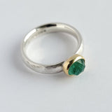 Emerald rose cut hammered ring