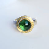 Green tourmaline round hammered top ring