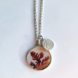 Dendritic quartz disc pendant