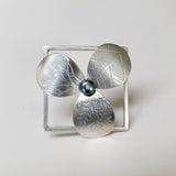 Pearl petal brooch
