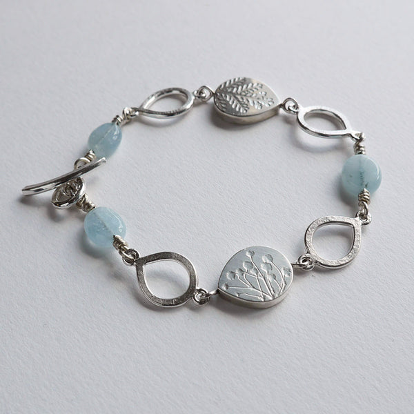 Aquamarine teardrop bead bracelet