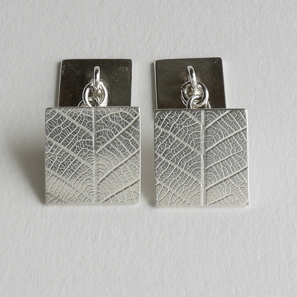Square leaf chain cufflink