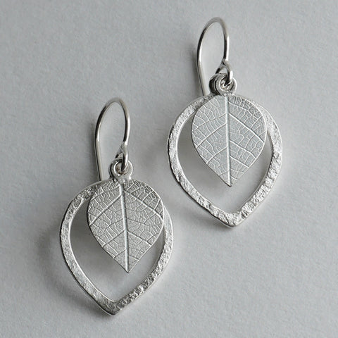 Teardrop leaf in leaf earring