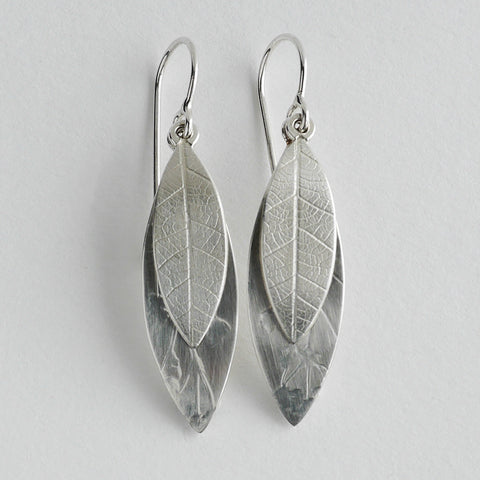 Curved leaf drop earring