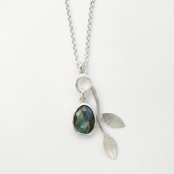 Labradorite branch pendant oval