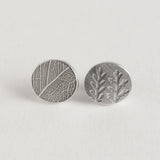 Oval leaf stud