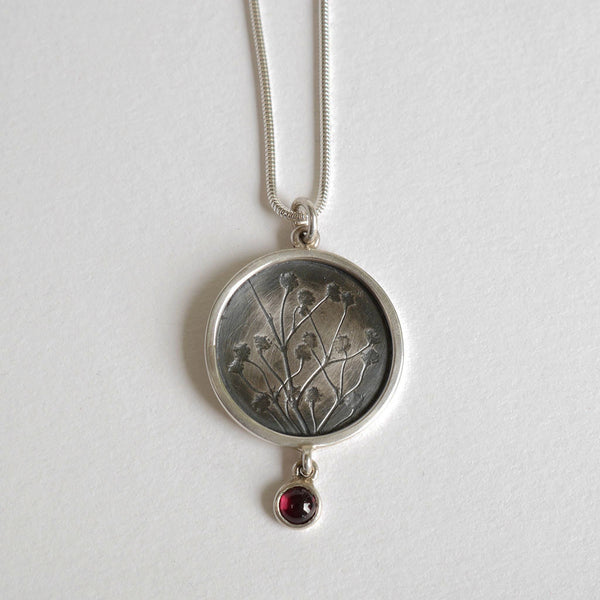 Garnet round flower frame pendant