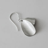 Teardrop wave earring